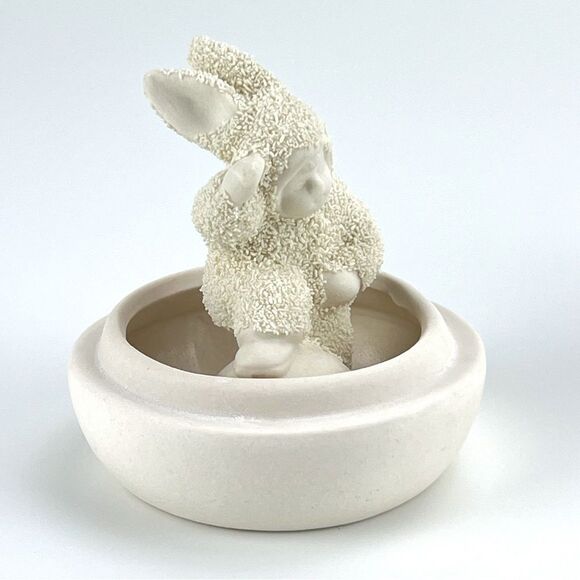 K’s Collection Vintage Ceramic Bisque Lidded Easter Egg Hidden Snow Bunny Child - Picture 2 of 9